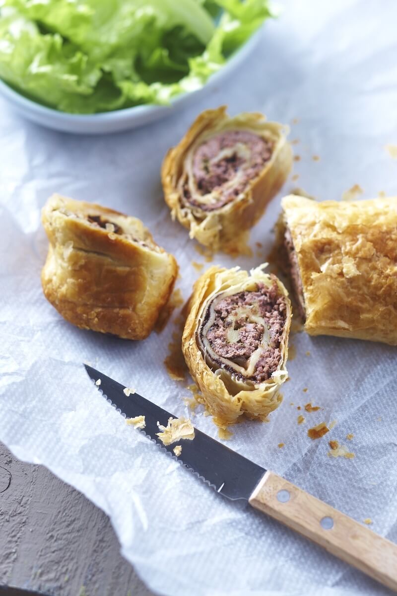 Petits feuilletés roulés au steak haché