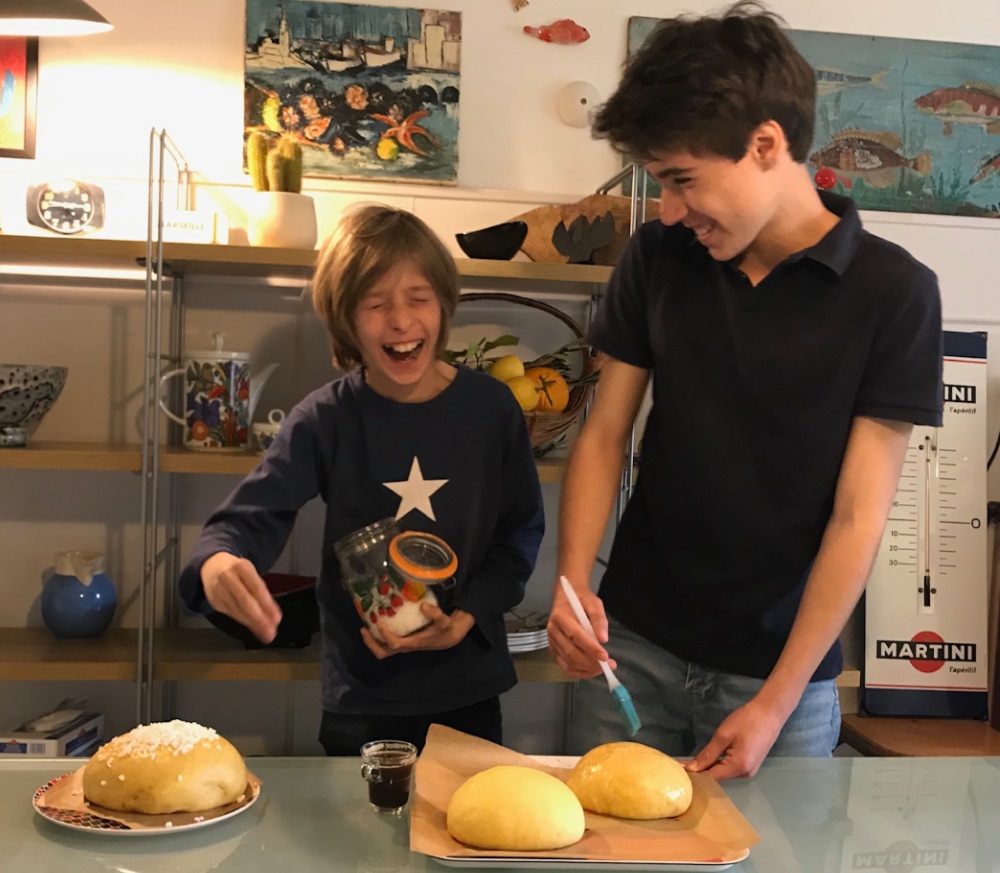 Mouna recette de Pâques réalisée par Sacha et Andréa
