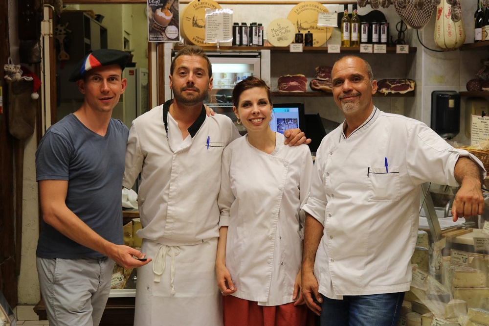 Le tour de France gastronomique à vélo de PierreLouis Tourneur passe