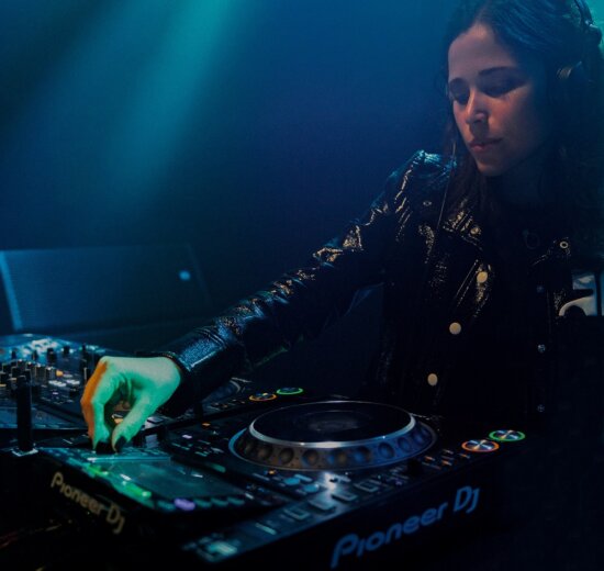 Carla Mo DJ et épicurienne
