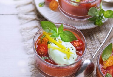 gaspacho chantilly avec un gaspacho de tomates