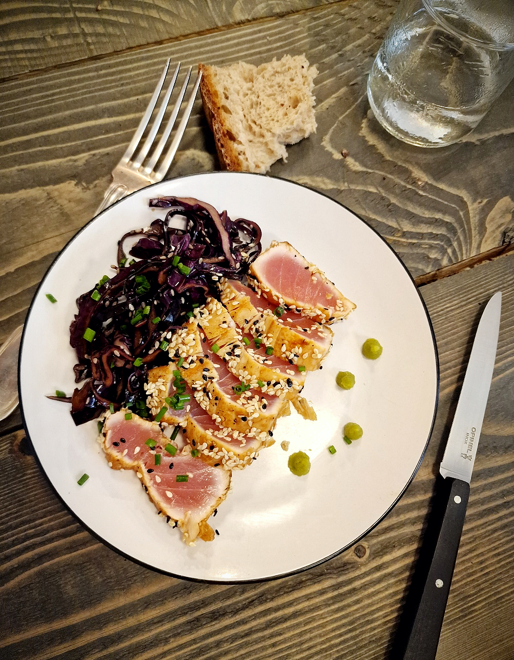 Le tataki de thon servi au Bistrot Saint-Jacques