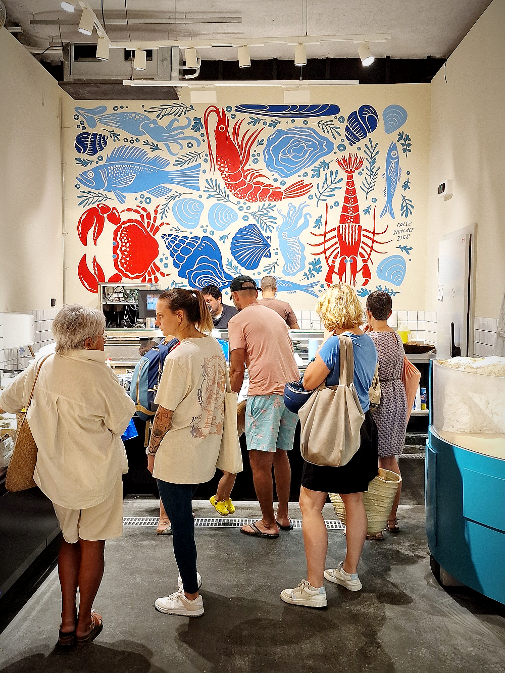 Le marché des Argonautes boulevard Longchamp à Marseille