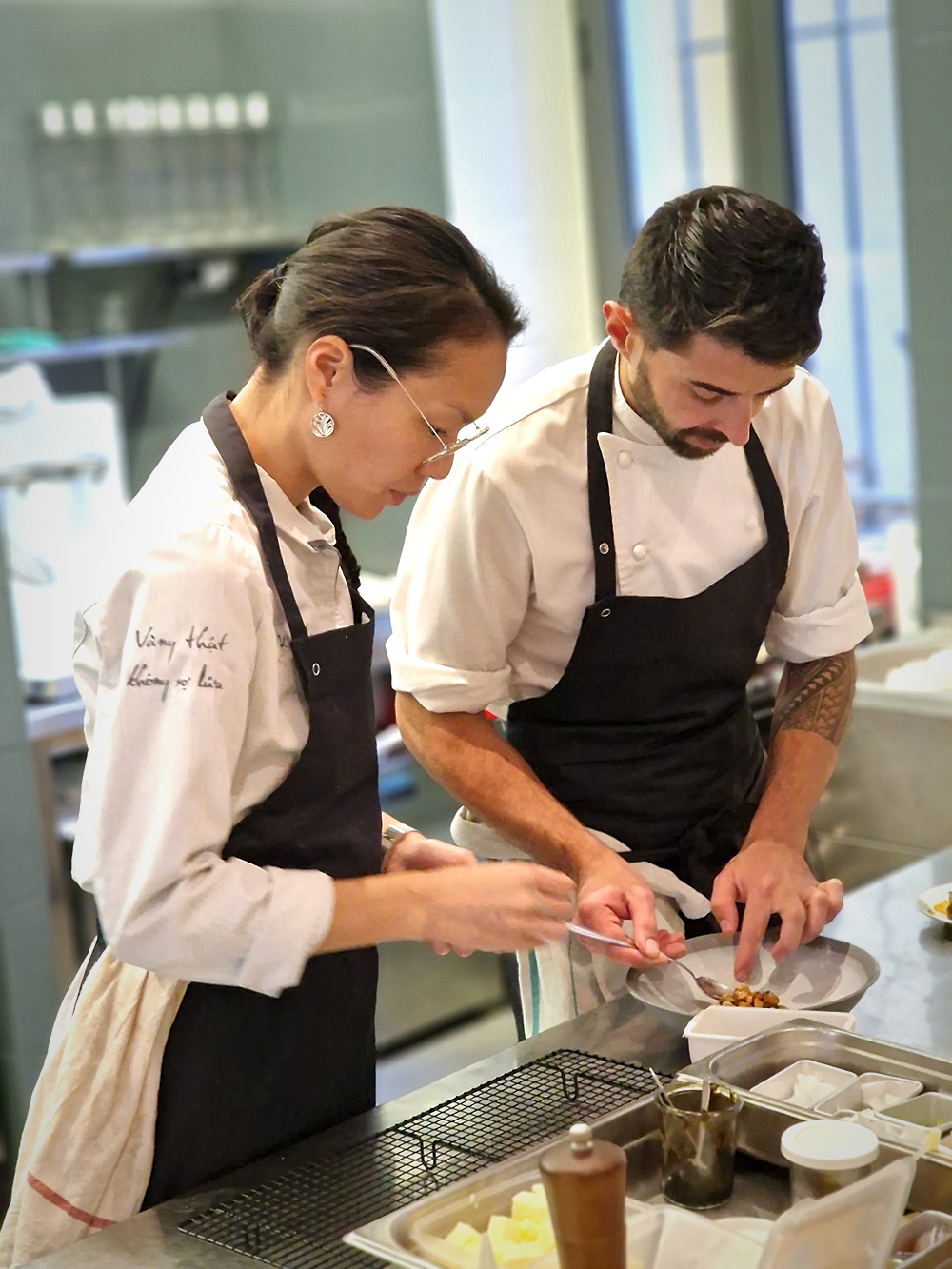 Belle de Mars, nouveau resto rue de Forbin avec Kim-Mai et Michel