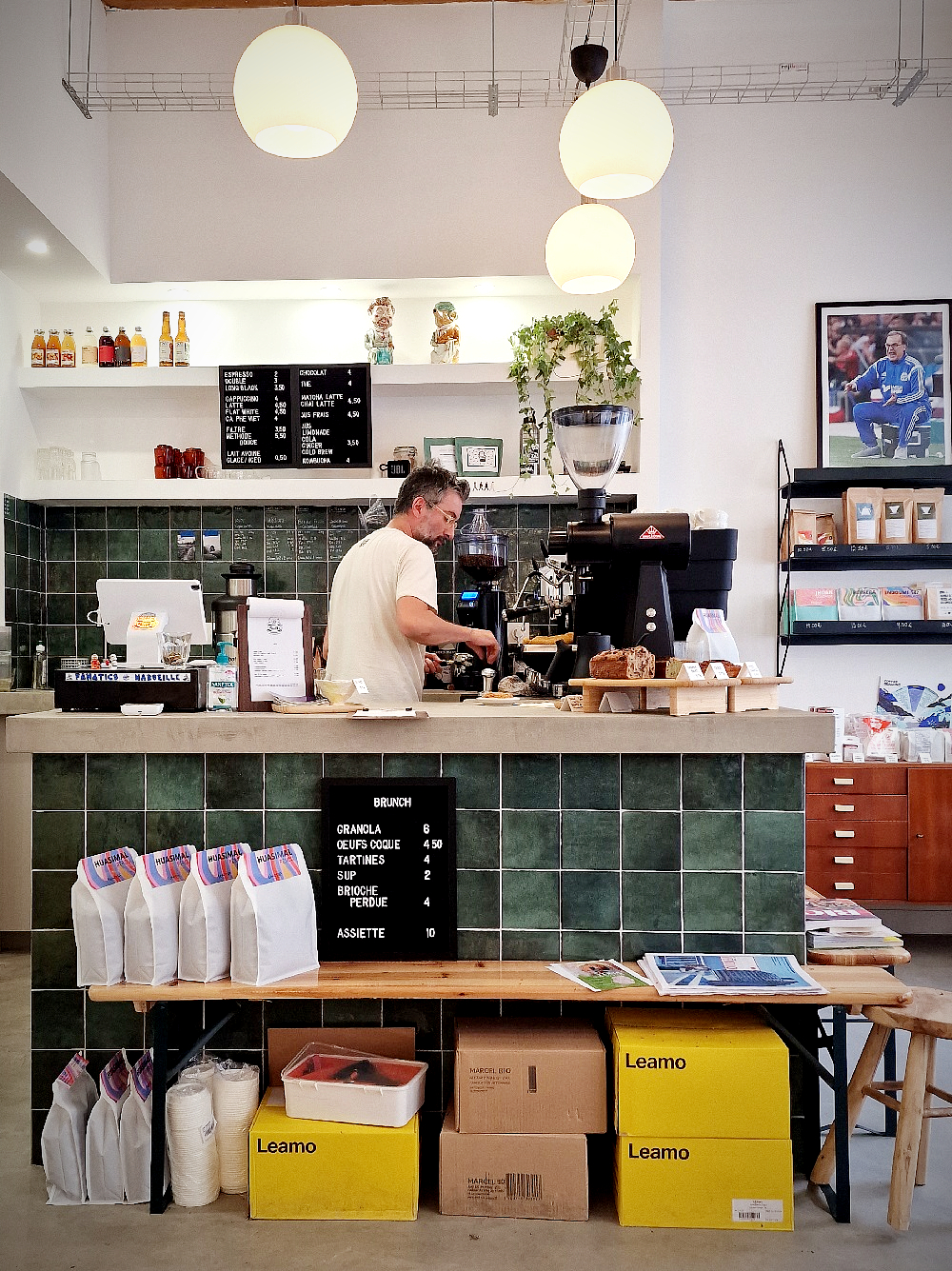 Coffe shop Pollux à Marseille, rue d'Isoard