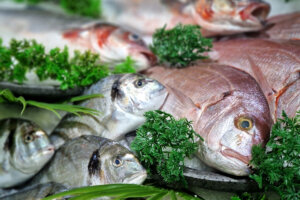 les poissons de la Poissonnerie les Délices de la Mer à la Rouvière