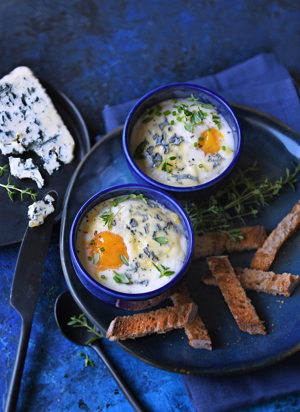 bleu des Causses et mouillettes grillées
