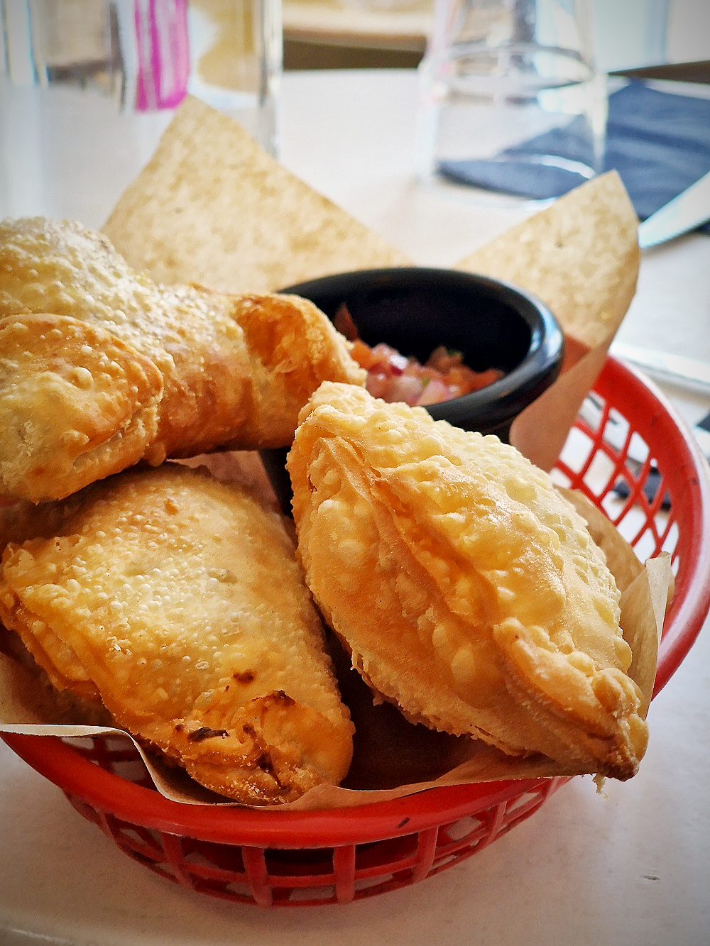 La Santita, restaurant chilien à Marseille, propose des empanadas