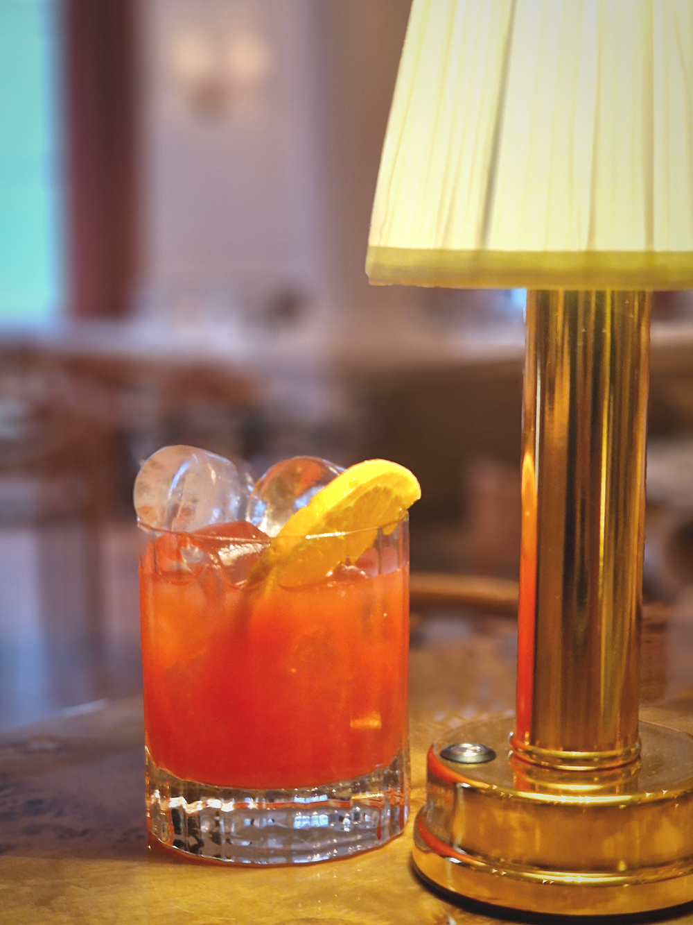 Hôtel Lilou à Hyères les Palmiers, les cocktails (campari-orange)