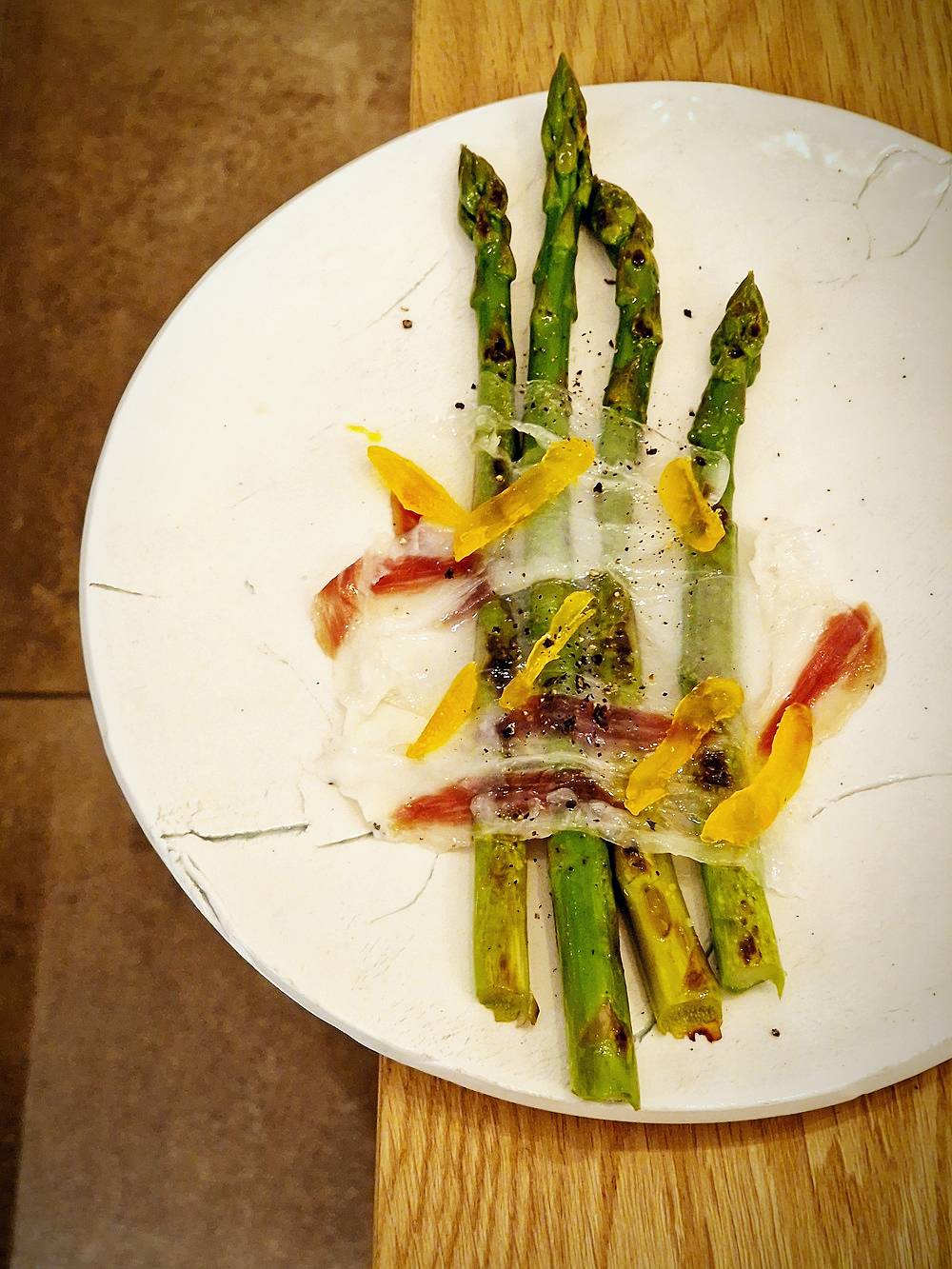 Les asperges du restaurant Perséphone à Gémenos