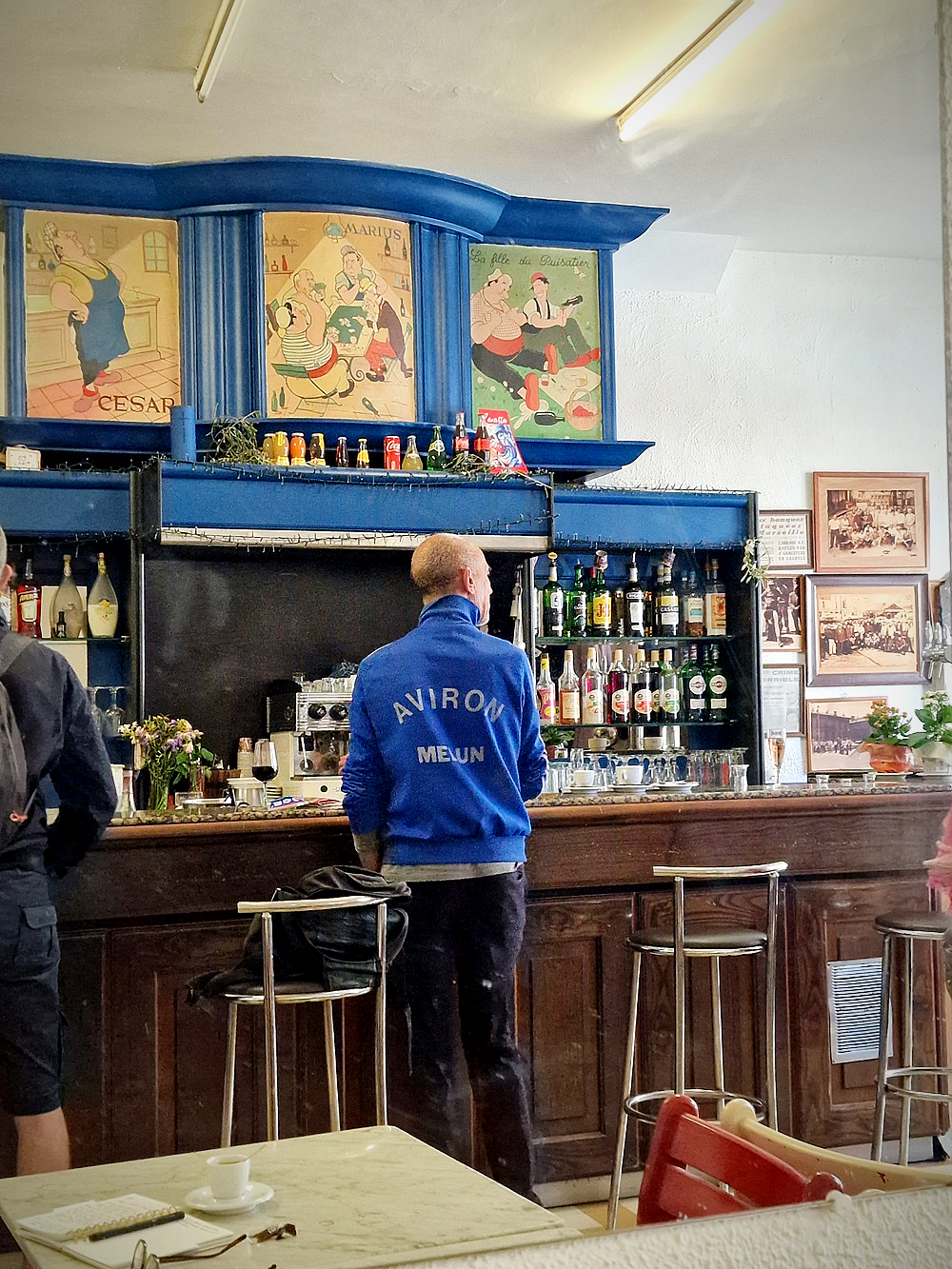 Pizzeria Partenope, le comptoir du bar rue de l'Evéché à Marseille