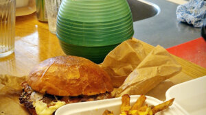 Zerma burger à Marseille ,rue d'Aubagne