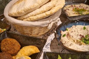 Les mezzés servis chez Al quads restaurant Jérusalem à Marseille 6e arr