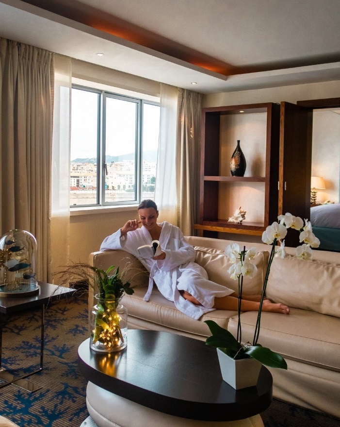 Repos dans les chambres du Sofitel Marseille Vieux-Port