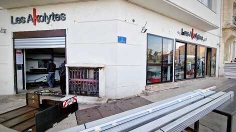 Tripletta Catalans s'installe, les Akolytes s'en vont