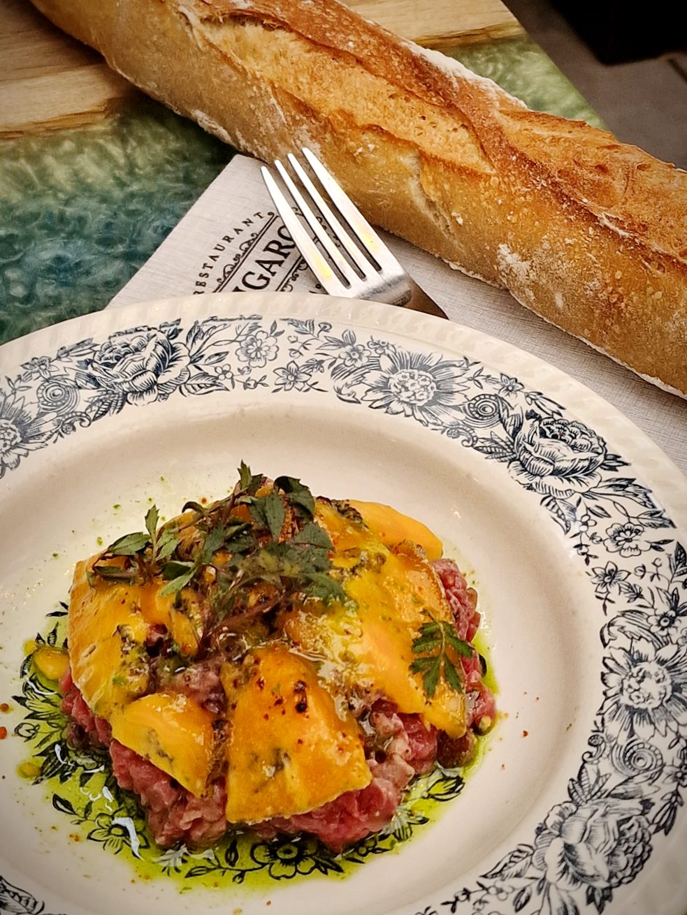 Déjeuner au restaurant - brasserie le Figaro quartier Bois Luzy à Marseille