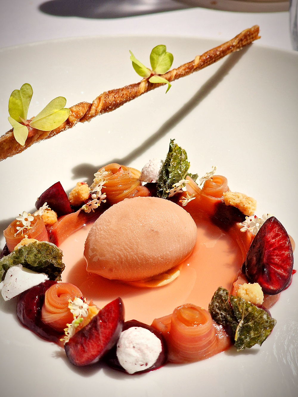 Dessert d'été 2025 signé Rudy Morel au Relais de la Magdeleine