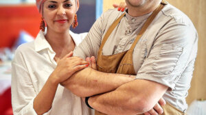 Lydia et Hamza Deramchi au Relais 50 revendiquent 3 macarons Ecotable