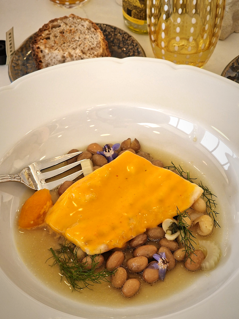 Un loup de ligne sauce à l'orange par le chef Sylvain Touati
