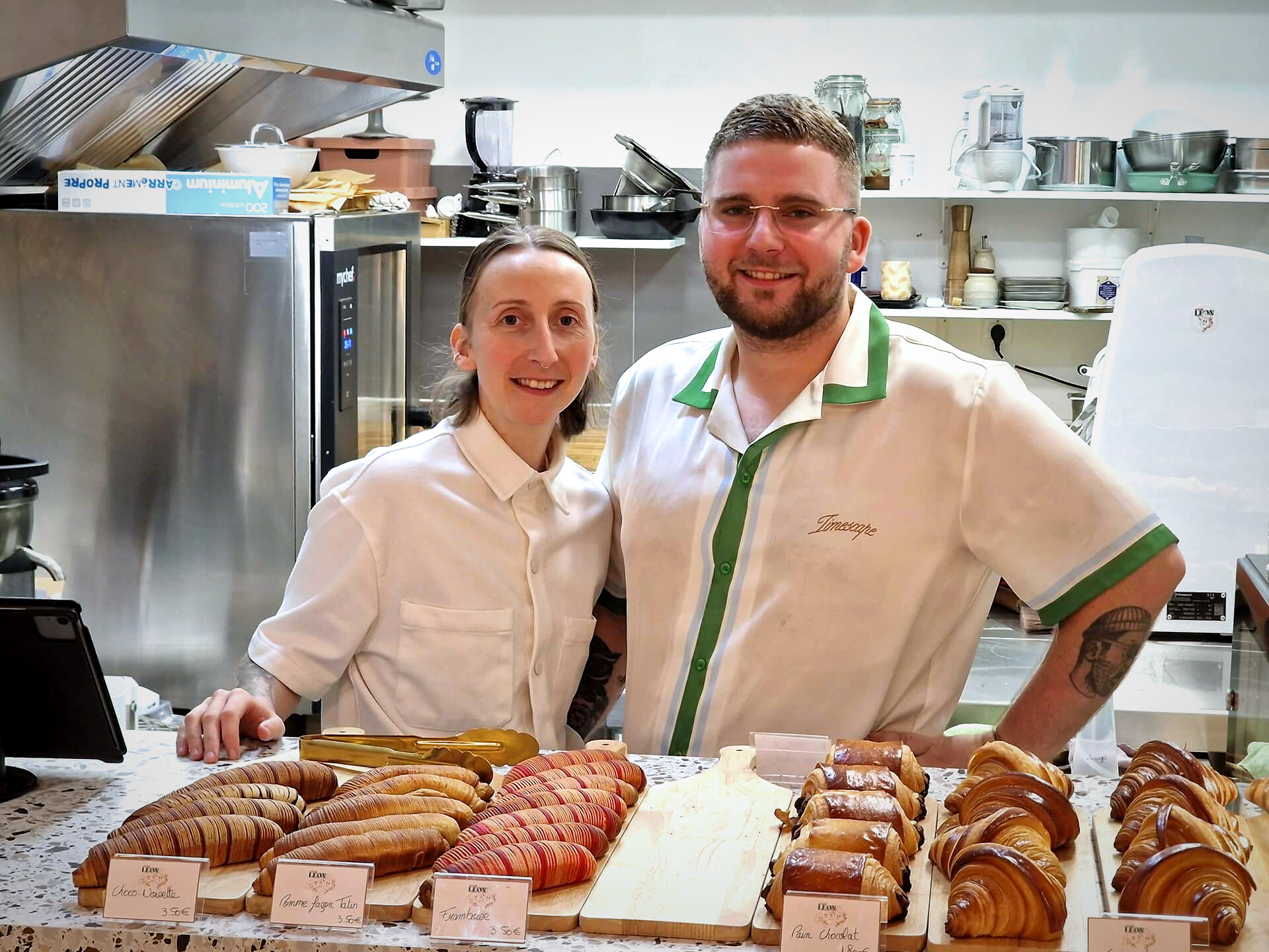 Chez Maison Léon, du 100% pâte à croissants avec MAëva et Jeffrey