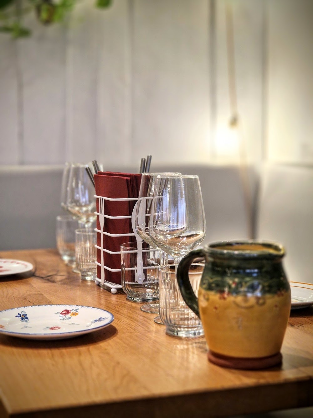 Hera Saint-Tropez bistrot sur le port