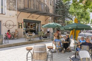 Café Germain à Pourrières dans le Var