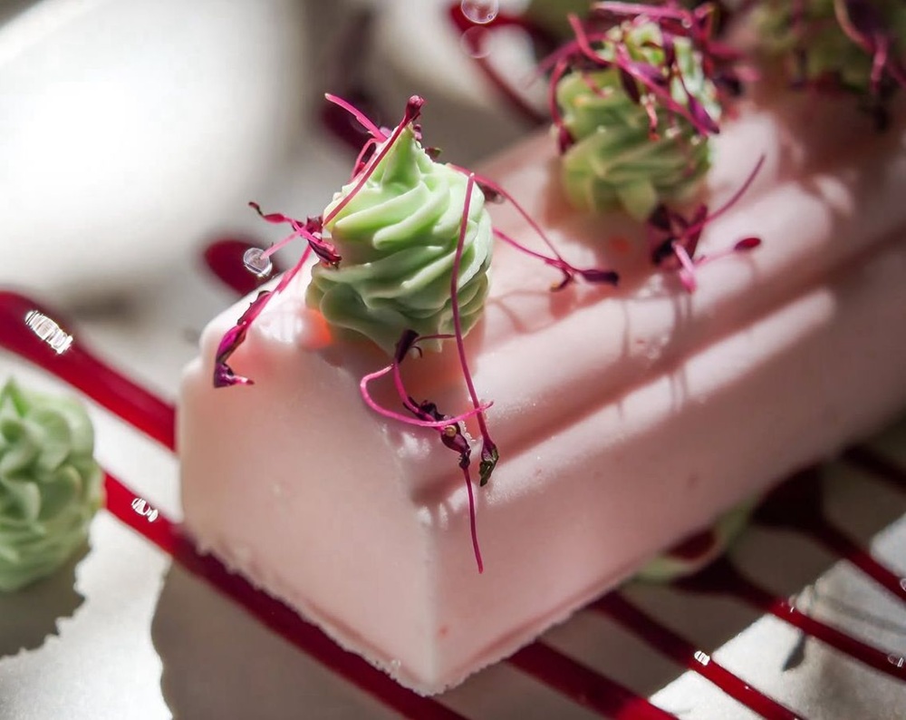 Une bûche sur-mesure avec les glaces Hamov