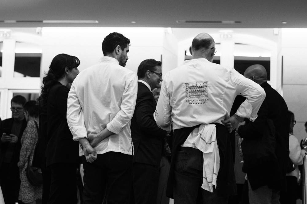 Trois chefs marseillais ont orchestré un dîner solidaire au profit du Secours populaire, qui fête ses 80 ans cette année et lutte contre la précarité
