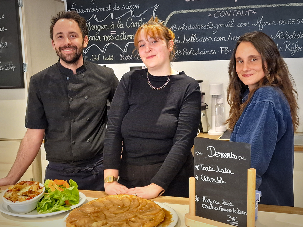 Le Réfectoire, resto solidaire et social : déjeuner à 12 €, activités familles, soutien aux devoirs et entraide pour dynamiser le quartier.