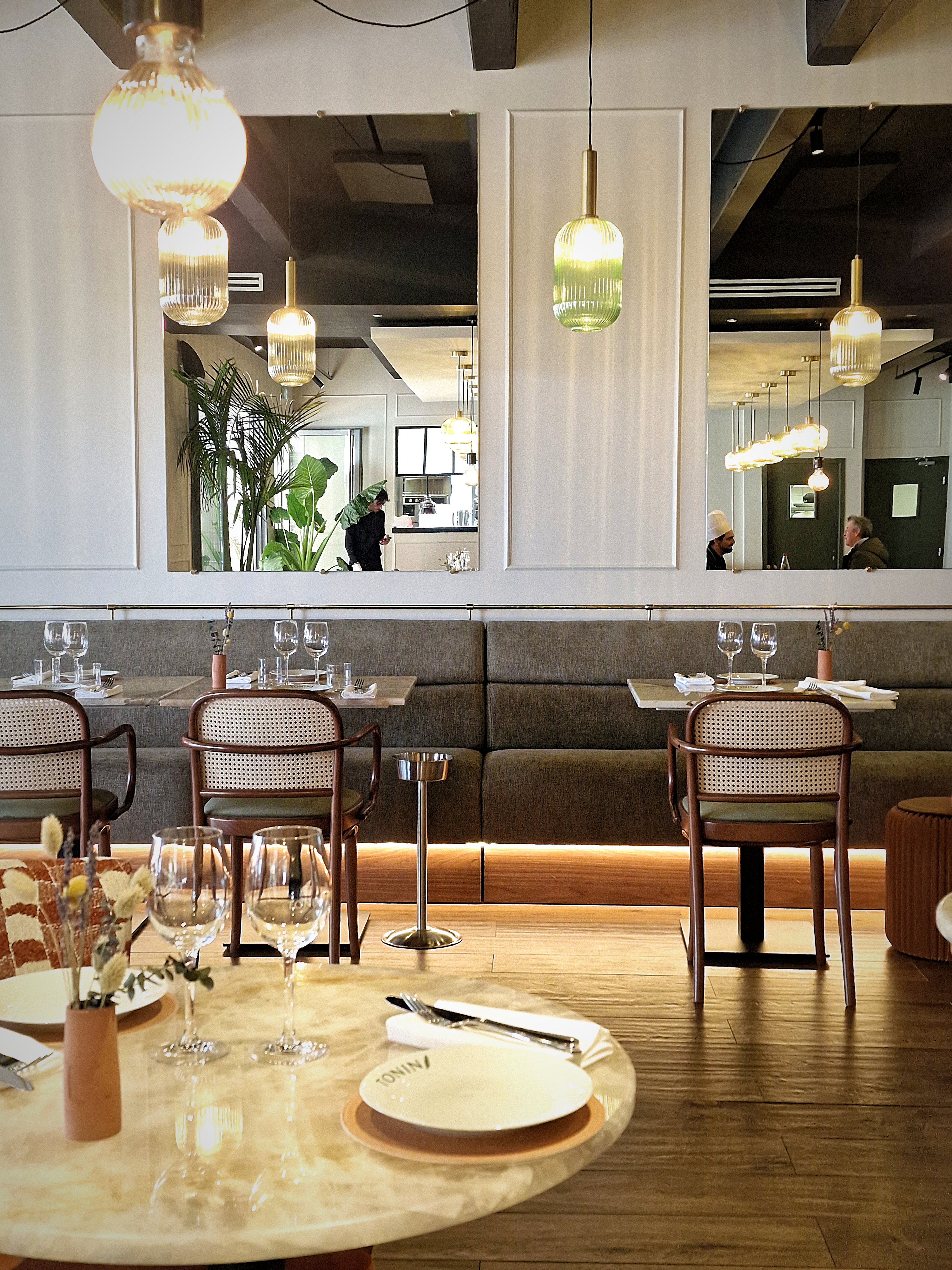 Le restaurant Tonin à Allauch joue la délicieuse carte de la brasserie gastronomique aux tonalités provençales. Un régal