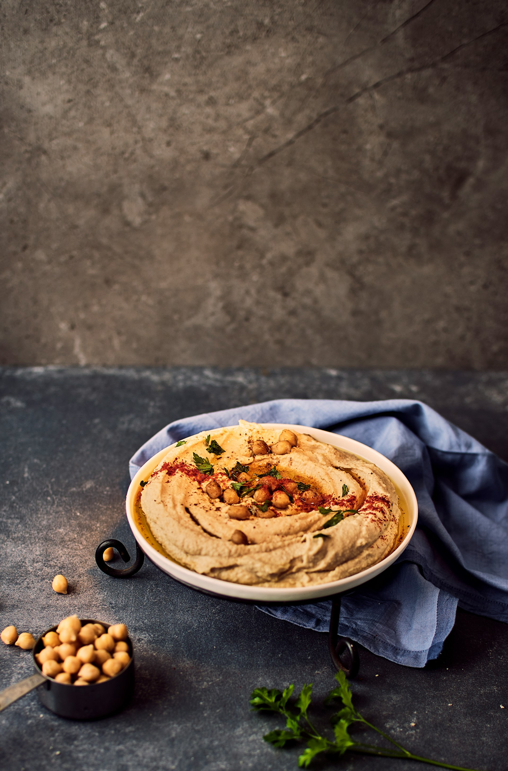Marseille solidaire avec le Liban le 17 mai : débats, cuisine et dîner autour du houmous, patrimoine méditerranéen millénaire. On y va tous !
