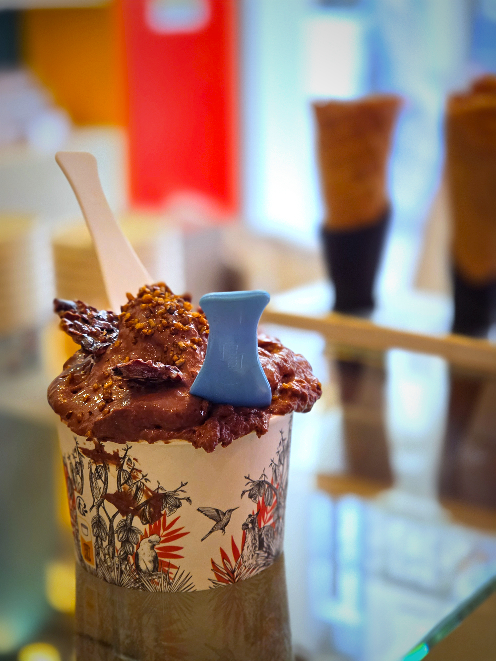 La Baleine à Cabosse ouvre un 2e atelier-boutique à Marseille, dans l'ancien magasin Nouchig : concept bean-to-bar, de la fève à la tablette