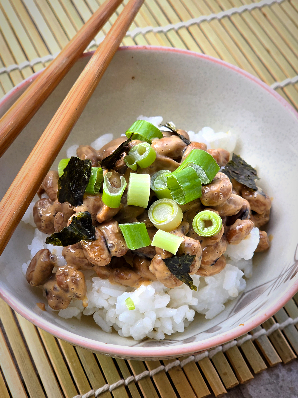On produit le Natto du Dragon, protéine végétale née à Draguignan, à Marseille désormais
